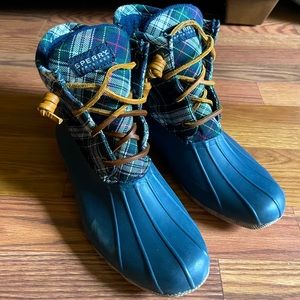 Women's Sperry Top-Sider Saltwater Plaid Quilted Duck Boot